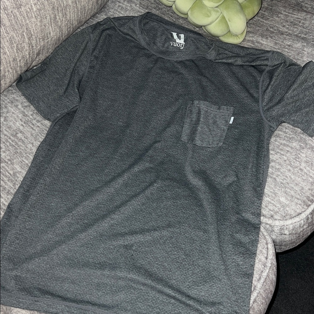 Vuori Tradewinds Performance Tee - Picture 7 of 10